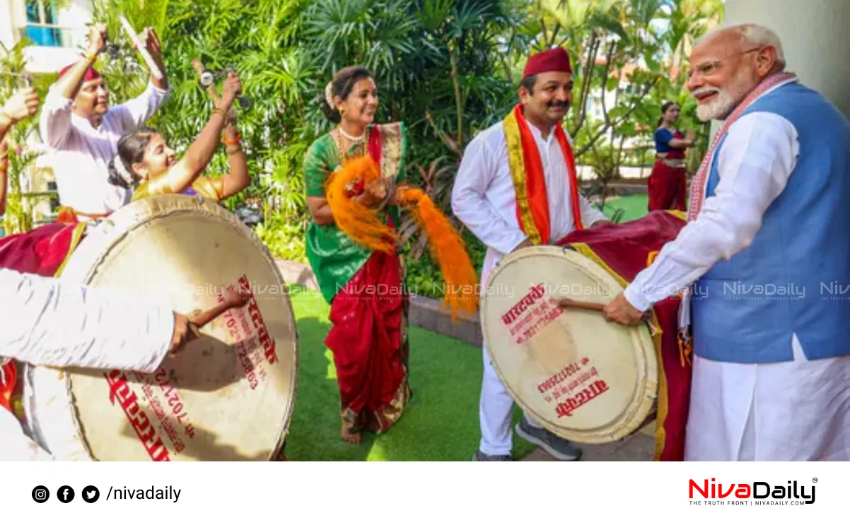 Modi plays dhol Singapore