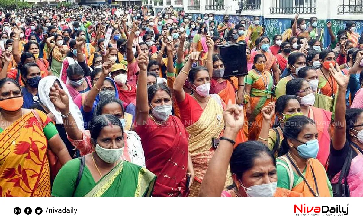 ASHA workers protest