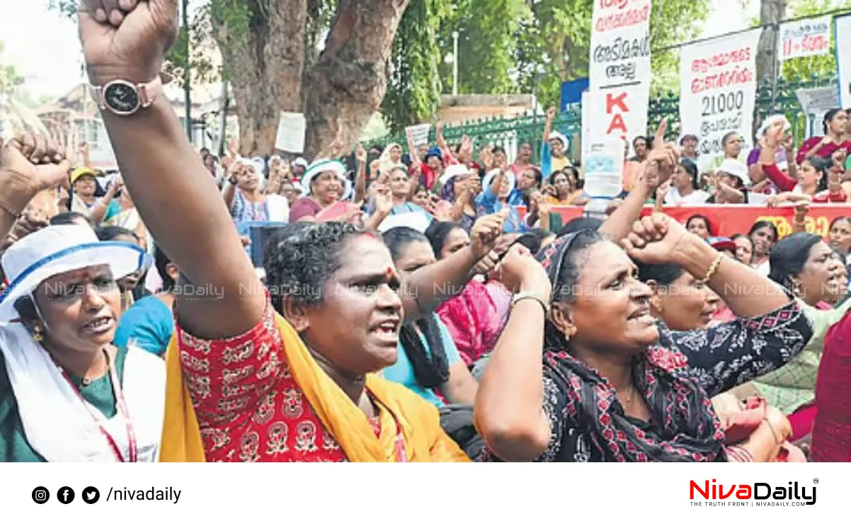 Asha workers protest